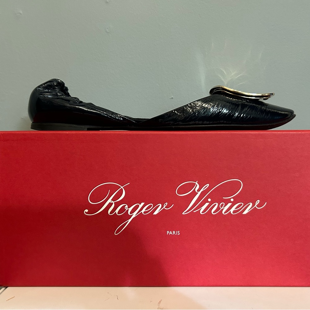 Roger Vivier Blue Patent Leather Chips Buckle D’Orsay Ballet Flats, size 38.5